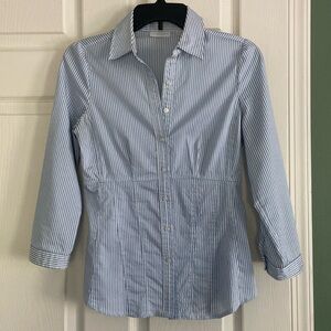 New York and Company Stretch button up shirt, xs, fitted, blue and white sateen